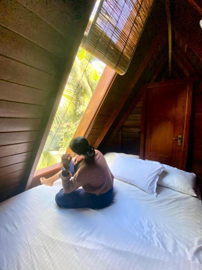Sky View Cabin Unawatuna Esterno foto